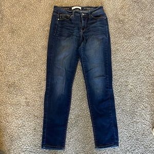 Straight leg denim by KanCan